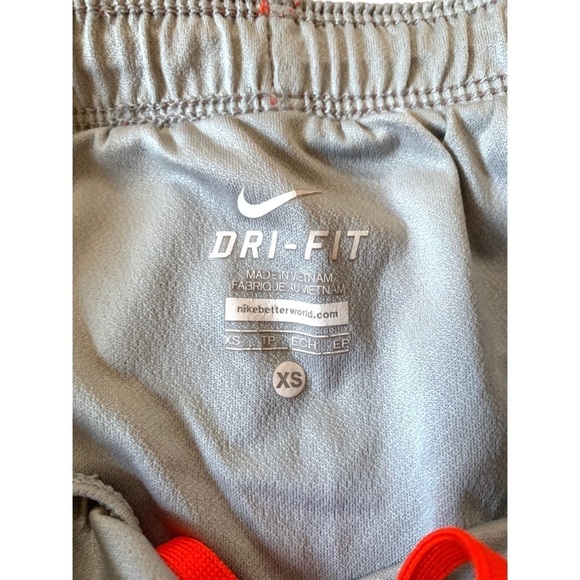 Nike Dri-Fit Running Shorts Size XS - Picture 3 of 3